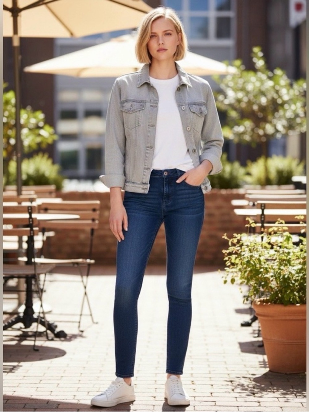 Jen7 Dark Indigo Blue Stretch Jeans